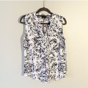 The Limited | Black and White Sleeveless Button Down Shirt